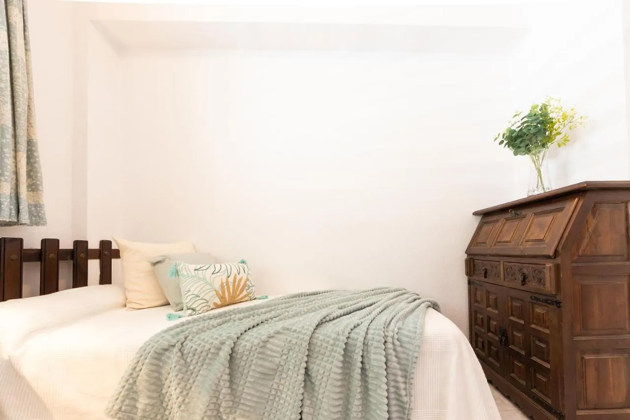 Homes & Go Bell Reco Basic IV La Pineda Appartement